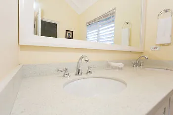 Ocho Rios Villa At Coolshade Priory Szálloda
